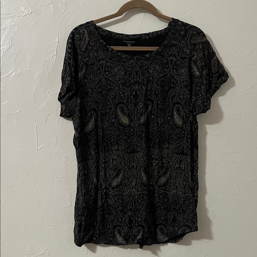 Lucky Brand Black Paisley Short Sleeve Top